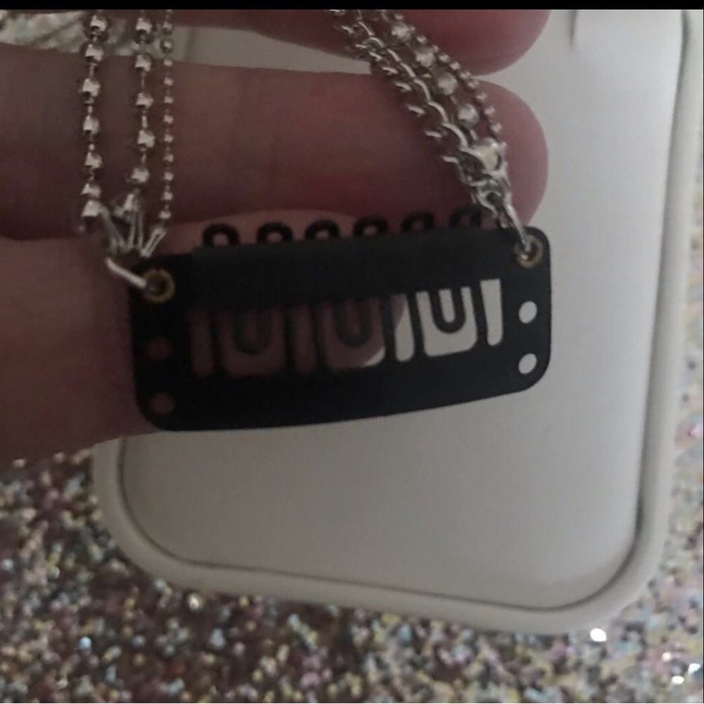 Hair Accessory Silver Chain Accents - Picture 2 of 3